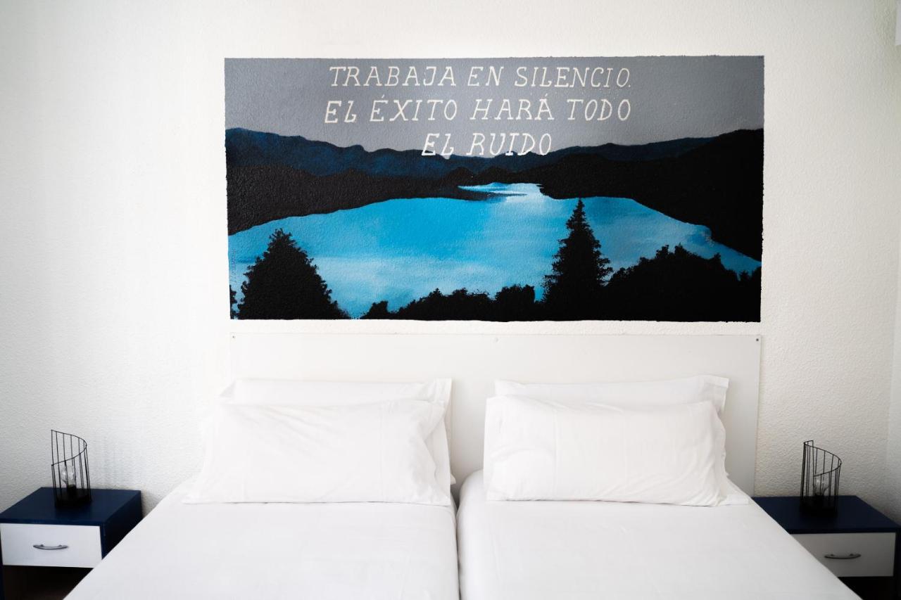 Guest House Exito En Madrid Exterior photo