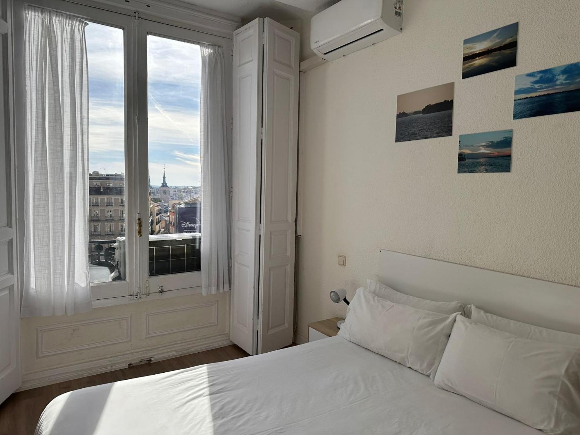 Guest House Exito En Madrid Exterior photo